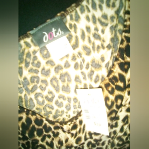 🖤🐆Dot's Cheetah dress🐆🖤 - Picture 2 of 4